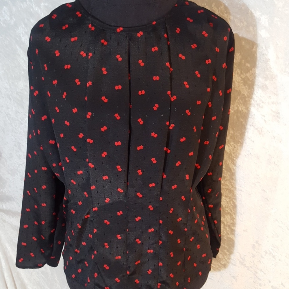 Uptown Girl Top - Picture 7 of 9